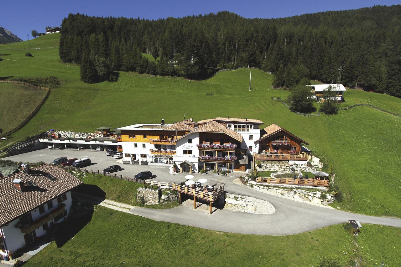 Almhotel Lenz Valdaora Esterno foto